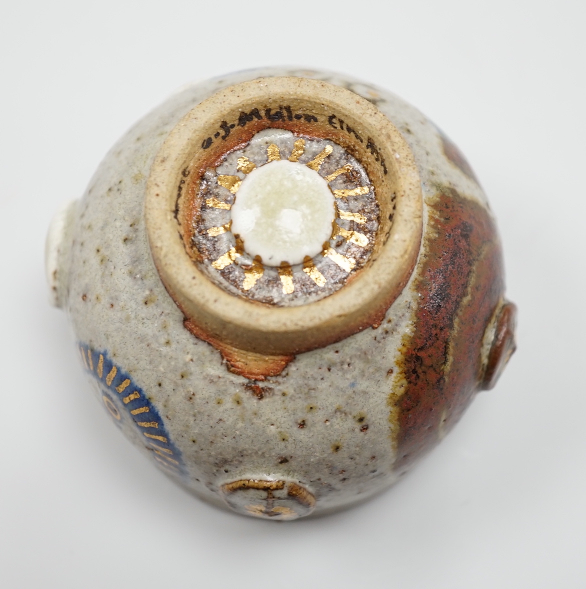Eric James Mellon (1925-2014) - a studio pottery tea bowl no.7979, 7cm tall